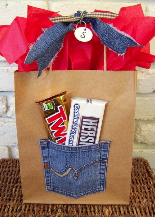 decorar bolsas papel navidad jean chocolates