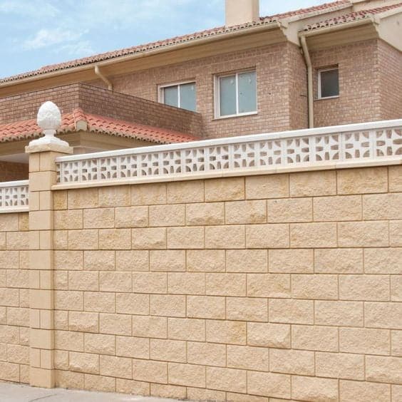 fachada bardas frontales block decoración superior